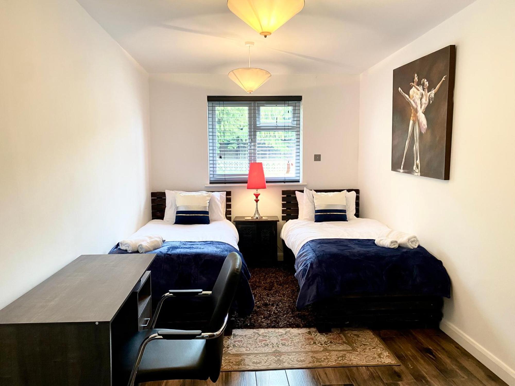 5 Bedroom Bungalow Ascot Racecourse Luaran gambar